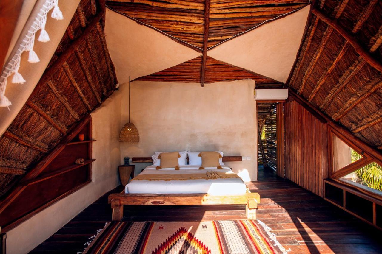 Ikal Tulum Hotel Exteriör bild Interior of a villa at the resort