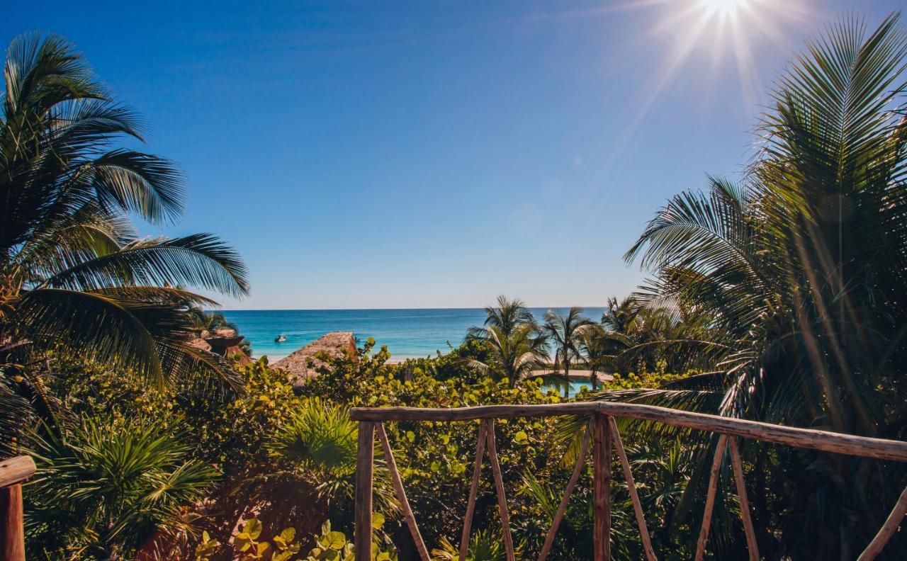 Ikal Tulum Hotel Exteriör bild View of the beach from the hotel