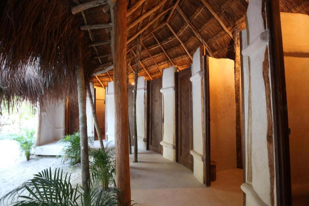 Ikal Tulum Hotel Exteriör bild Interior of the Palace of Columns